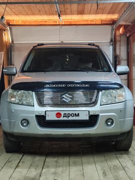  3  Suzuki Grand Vitara 2008 , 870000 , 