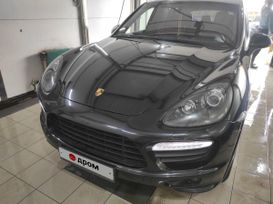 SUV   Porsche Cayenne 2014 , 2900000 , 