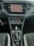 SUV   Volkswagen T-Roc 2019 , 2890000 , 