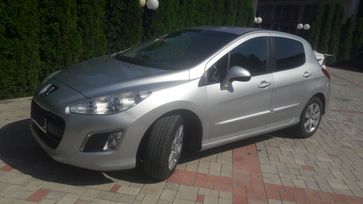  Peugeot 308 2011 , 900000 , 