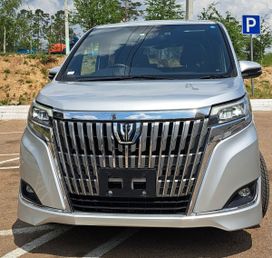    Toyota Esquire 2018 , 2299000 , -