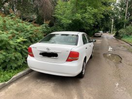  Toyota Corolla Axio 2010 , 700000 , 