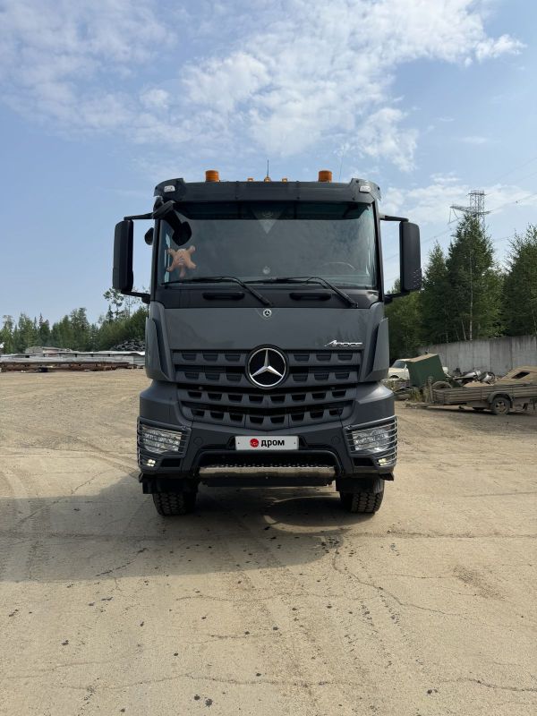   Mercedes-Benz Arocs 2020 , 10000000 , -