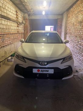  Toyota Camry 2021 , 3400000 , 