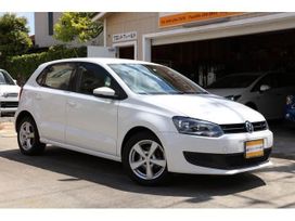  Volkswagen Polo 2011 , 840000 , 