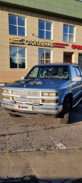 SUV   Chevrolet Tahoe 1996 , 560000 , 