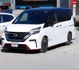    Nissan Serena 2018 , 2400000 , 