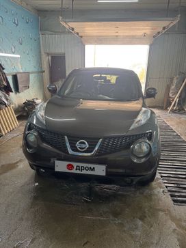 SUV   Nissan Juke 2010 , 920000 , 