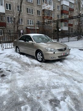  Toyota Camry 2004 , 900000 , 