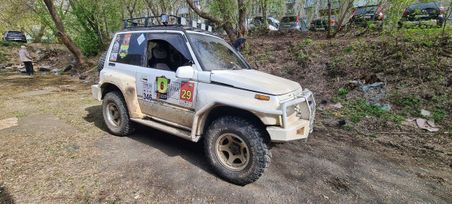  3  Suzuki Escudo 1991 , 440000 , 