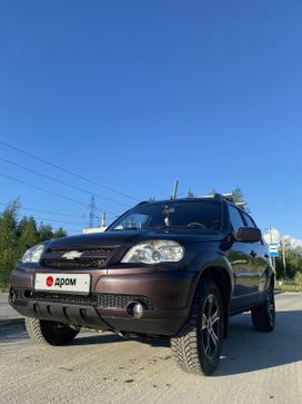 SUV   Chevrolet Niva 2010 , 480000 , 