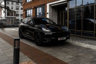 SUV   Porsche Cayenne 2015 , 5190000 , 