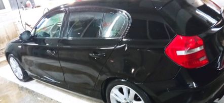  BMW 1-Series 2010 , 653000 , 