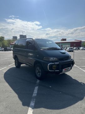    Mitsubishi Delica 1997 , 699999 , 