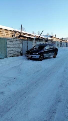    Toyota Ipsum 1997 , 650000 , 