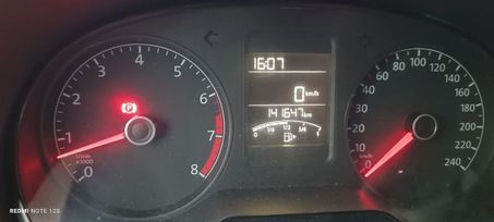  Volkswagen Polo 2015 , 550000 , 