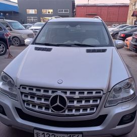 SUV   Mercedes-Benz M-Class 2011 , 1800000 , 