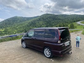    Nissan Serena 2009 , 1300000 , 
