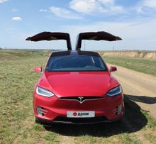  Model X, 2017
