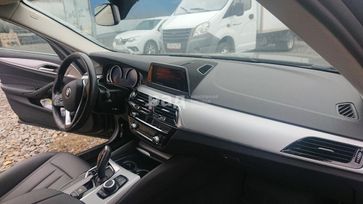  BMW 5-Series 2018 , 1888000 , 