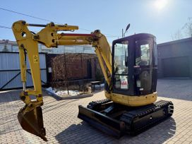 - Komatsu PC38UU-5 2015 , 2350000 , 