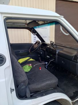    Hyundai H1 2007 , 400000 , 