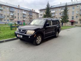SUV   Mitsubishi Montero 2002 , 990000 , 