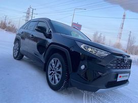 SUV   Toyota RAV4 2021 , 4270000 , 