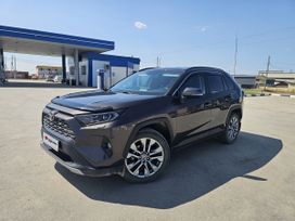 SUV   Toyota RAV4 2021 , 3900000 , 