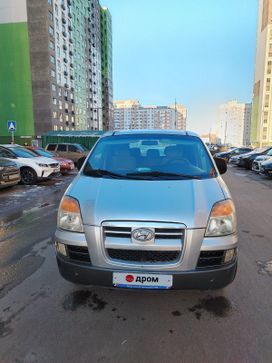    Hyundai Starex 2004 , 695000 , 