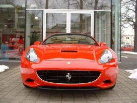   Ferrari California 2010 , 10816306 , 