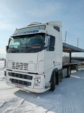   Volvo FH12 2004 , 2950000 , 