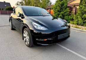 SUV   Tesla Model Y 2023 , 2283000 , 