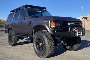 SUV   Toyota Land Cruiser 1988 , 950000 , -