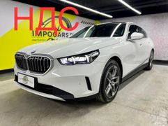 BMW 5-Series, 2023