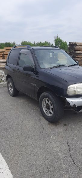  3  Suzuki Escudo 1999 , 300000 , 