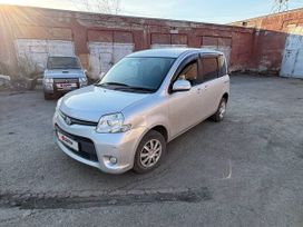    Toyota Sienta 2011 , 900000 , 