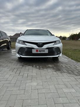  Toyota Camry 2020 , 3550000 , 