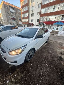  Hyundai Solaris 2011 , 600000 , 