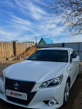 Toyota Crown 2015 , 2600000 , -