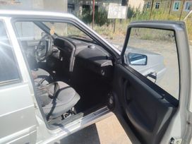   2114  2008 , 90000 , 