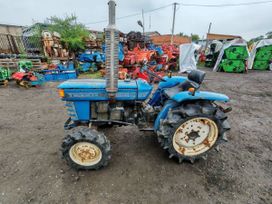 - Iseki TS2210 1989 , 450000 , -