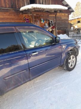 SUV   Nissan X-Trail 2002 , 600000 , 