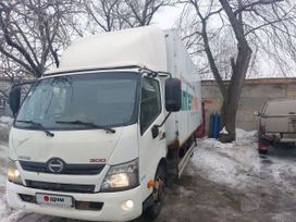   Hino 300 2012 , 2200000 , 