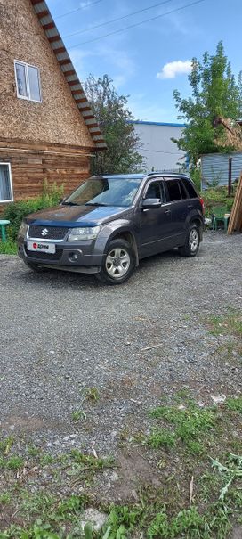 SUV   Suzuki Grand Vitara 2010 , 850000 , 