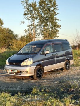    Nissan Serena 2001 , 799000 , 