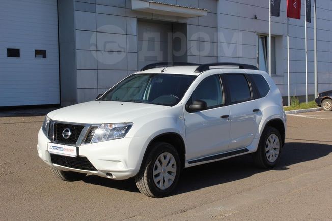 SUV   Nissan Terrano 2015 , 860000 , 