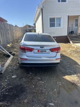 Kia Rio 2015 , 1100000 , 