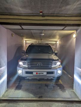 SUV   Toyota Land Cruiser 2012 , 4000000 , 