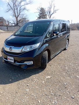    Honda Stepwgn 2015 , 1610000 , 